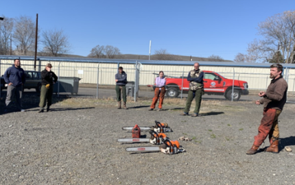 S212 Wildland Chchainsaw Training with DNR Ahtanum Hand, Crew Leads Schroeder and Delarosa