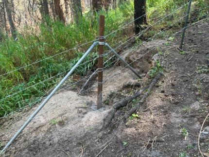 Steel stock fence